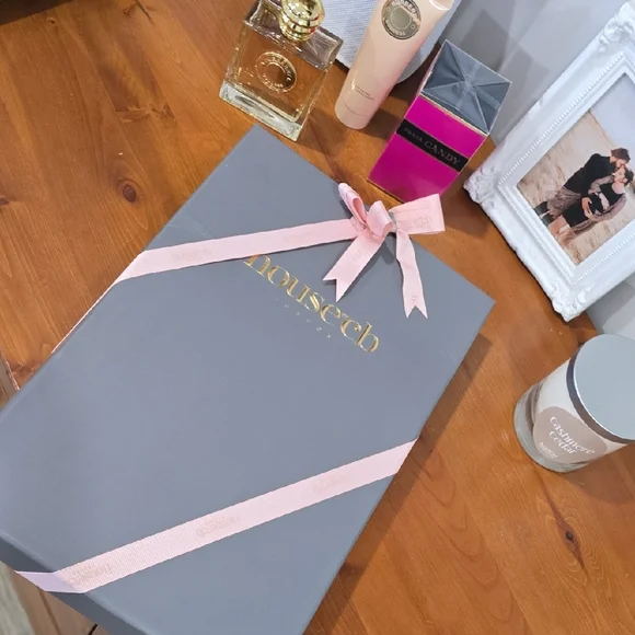 House of CB Elegant Black Dress - Picture 5 of 7